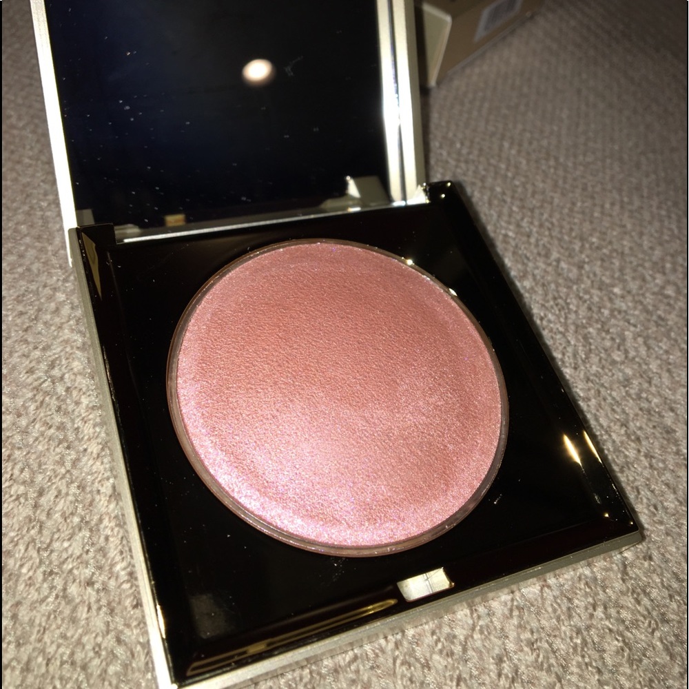 STILA Heaven’s Hue Highlighter in Luminescence